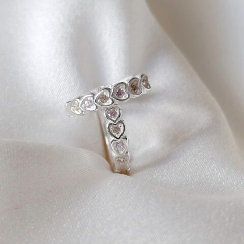 Pendientes Huggie Corazon